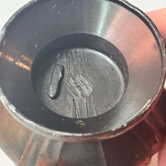 Vintage Teapot-Shaped Lamp Base in Cast Metal - Picture 4 of 4